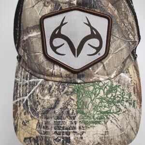 Real Tree Outdoor Camo Hunters Embroidered Antler Patch (Size S/M) Cap Hat